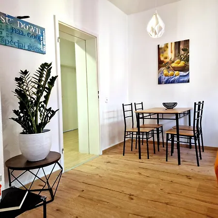 Happyside O Oeffis O Familienfreundlich O Wlan Apartment Leipzig